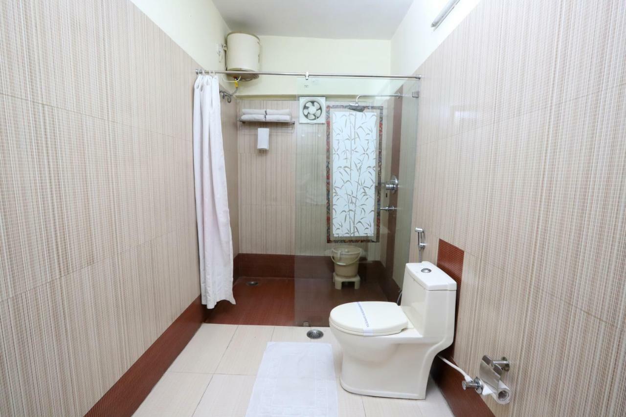 Hotel Radhika Regency Rourkela Buitenkant foto